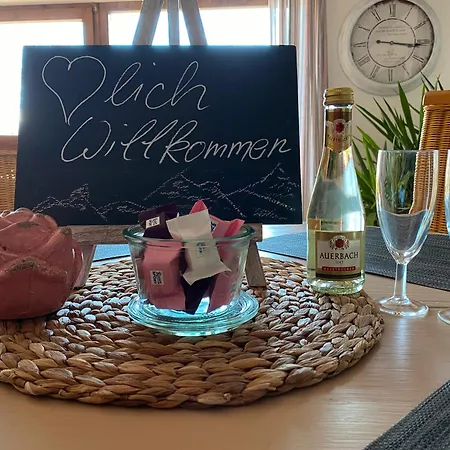 Alpenherz 80qm Apartman *